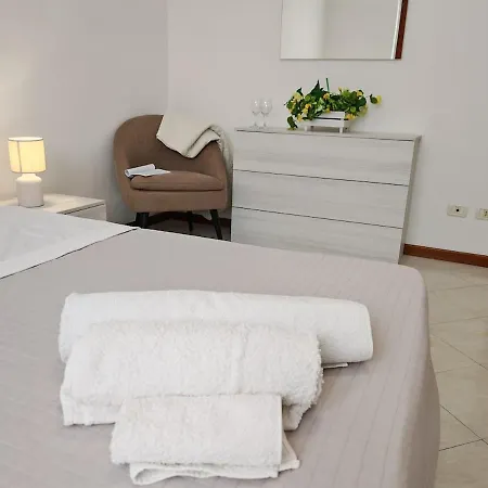 Casa Luna Nyaraló